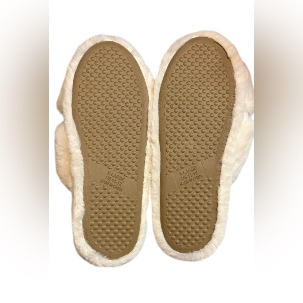 Mixit Whisper White Criss Cross Platform Slippers Size 11/12 - Picture 2 of 6